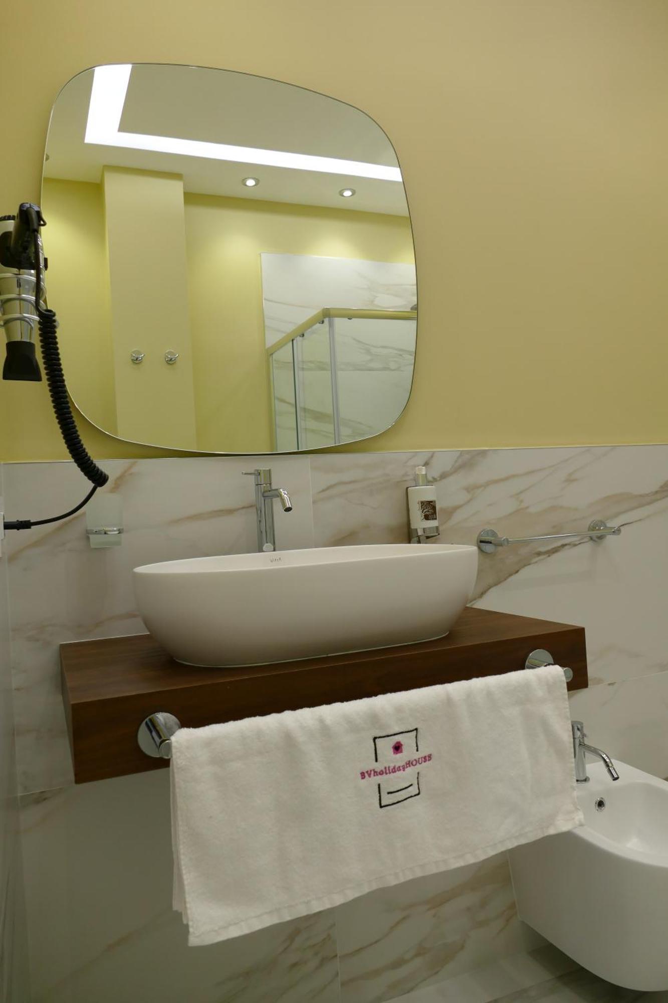 Bvholidayhouse Поліньяно-а-Маре Номер фото